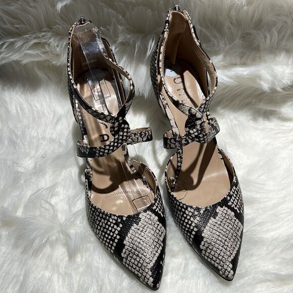 UNISA Women’s Snake Print Black Cream Pointed Toe Stiletto High Heels Sz 9. B66 - Picture 5 of 10